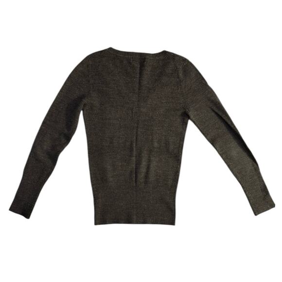 Takeout Women's Gray V-Neck Sweater - Picture 3 of 4